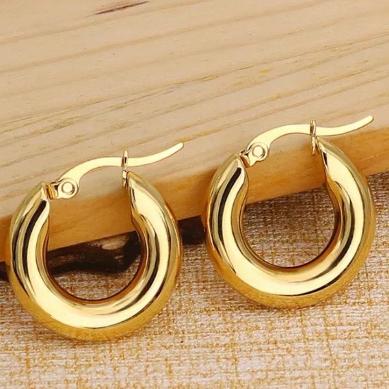 18 Kt Gold Filled Hoop Earrings 1